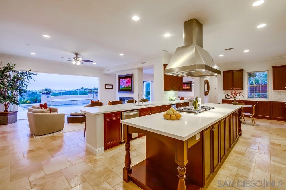 14748 Whispering Ridge Road San Diego, CA 92131 - Photo 9 of 25 Gallery Image 9