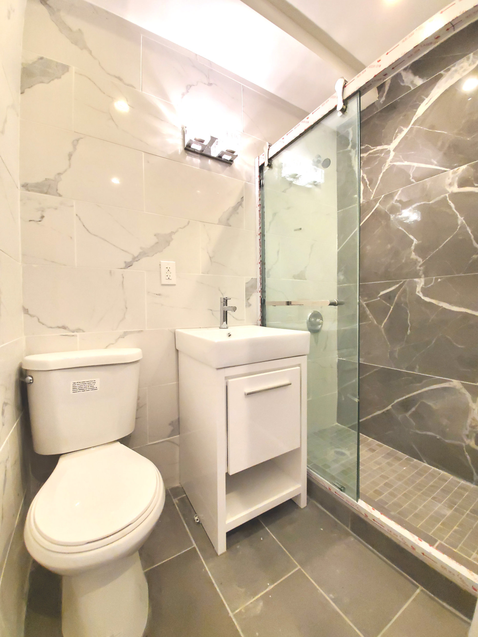 39 Eldert Street, Unit 2 Brooklyn, NY 11207 - Photo 6 of 10