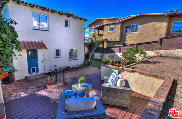 7526 Rindge Avenue Playa del Rey, CA 90293 - Photo 24 of 33