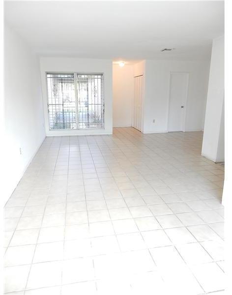 8718 Southwest 103rd Avenue, Unit 8718 Miami, FL 33173 - Photo 4 of 15