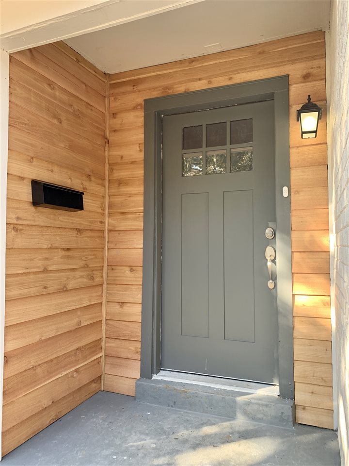 987 South White Station Road Memphis, TN 38117 - Photo 3 of 15 Gallery Image 3