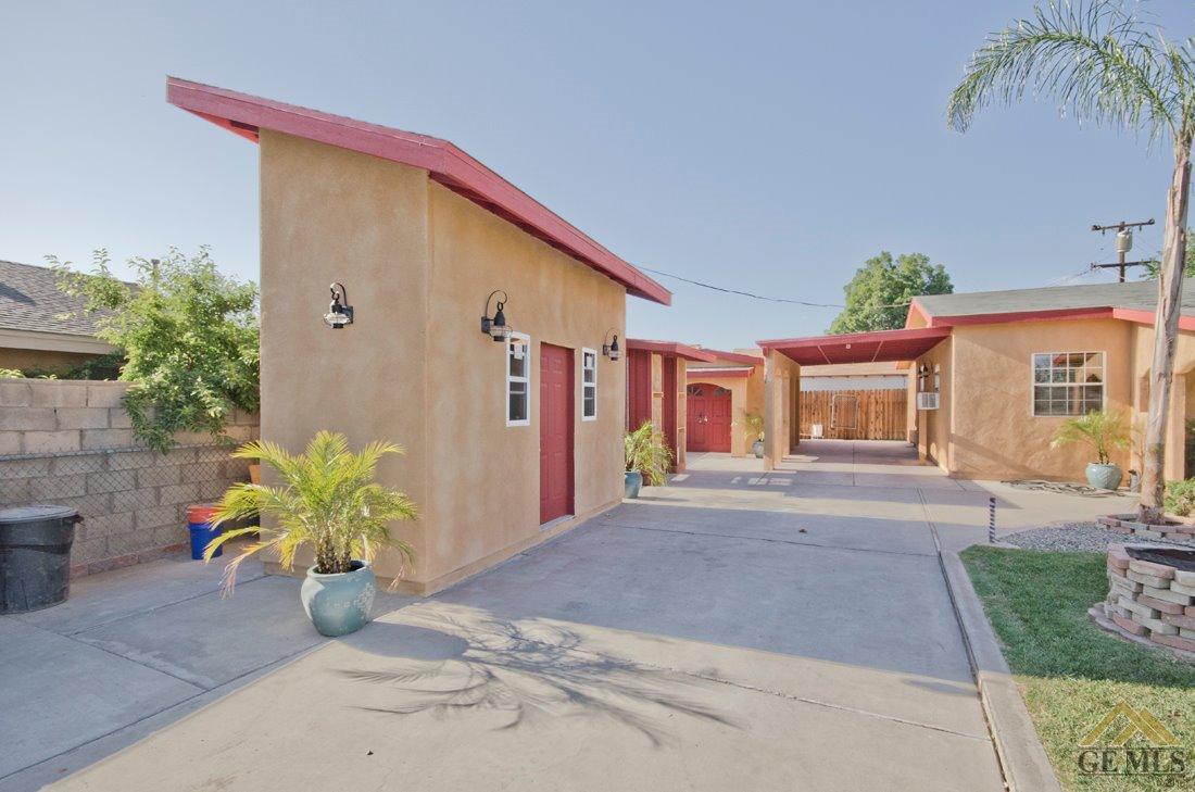 806 Decatur Street Bakersfield, CA 93308 - Photo 4 of 26 Gallery Image 4