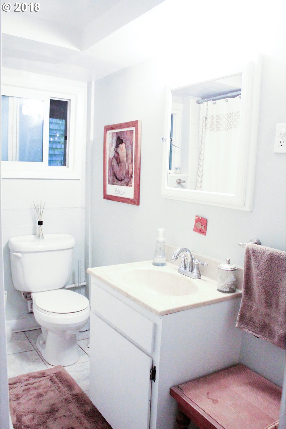 32 Southwest Seymour Street Portland, OR 97239 - Photo 13 of 16 Gallery Image 13