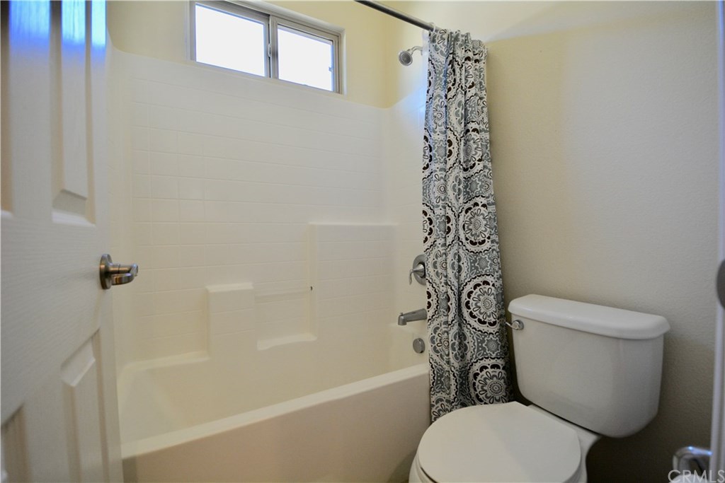 3327 View Ridge Drive Long Beach, CA 90755 - Photo 14 of 28