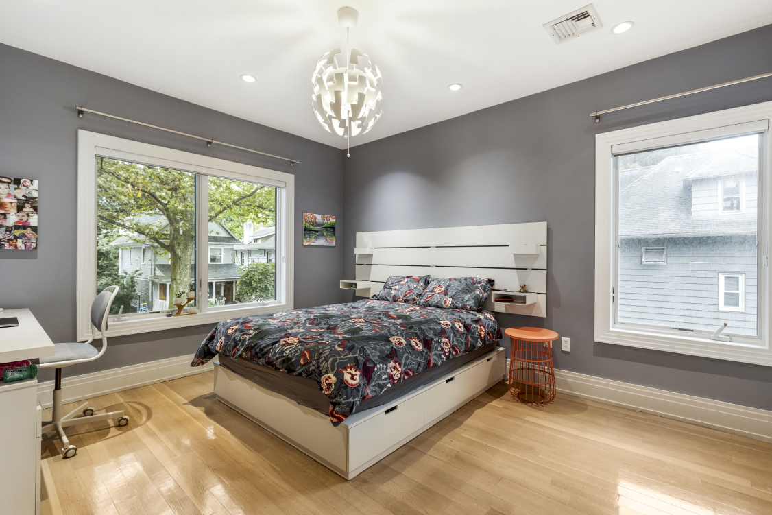 492 Stratford Road Brooklyn, NY 11218 - Photo 13 of 19