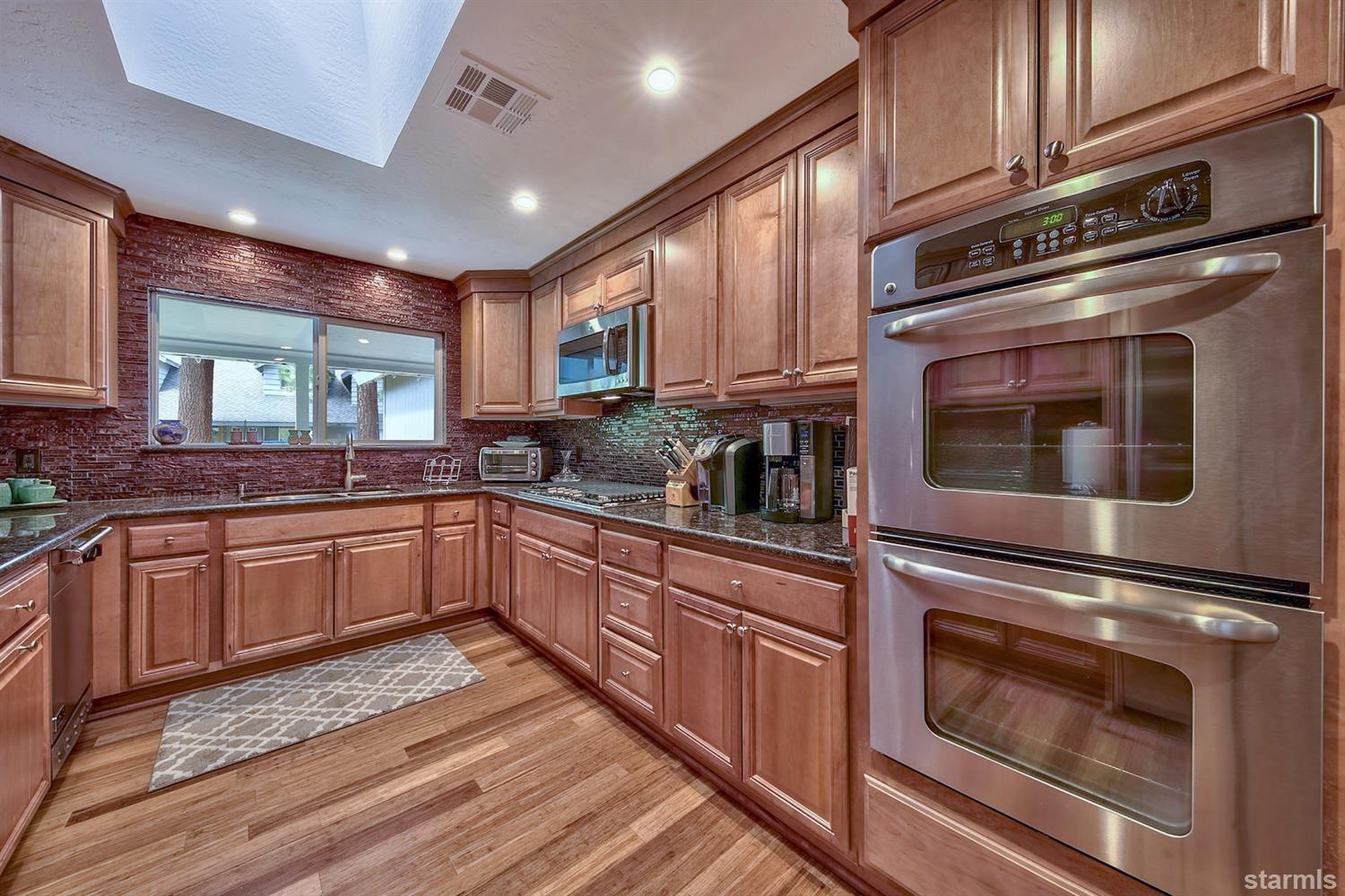 192 Pine Ridge Drive Stateline, NV 89449 - Photo 18 of 24