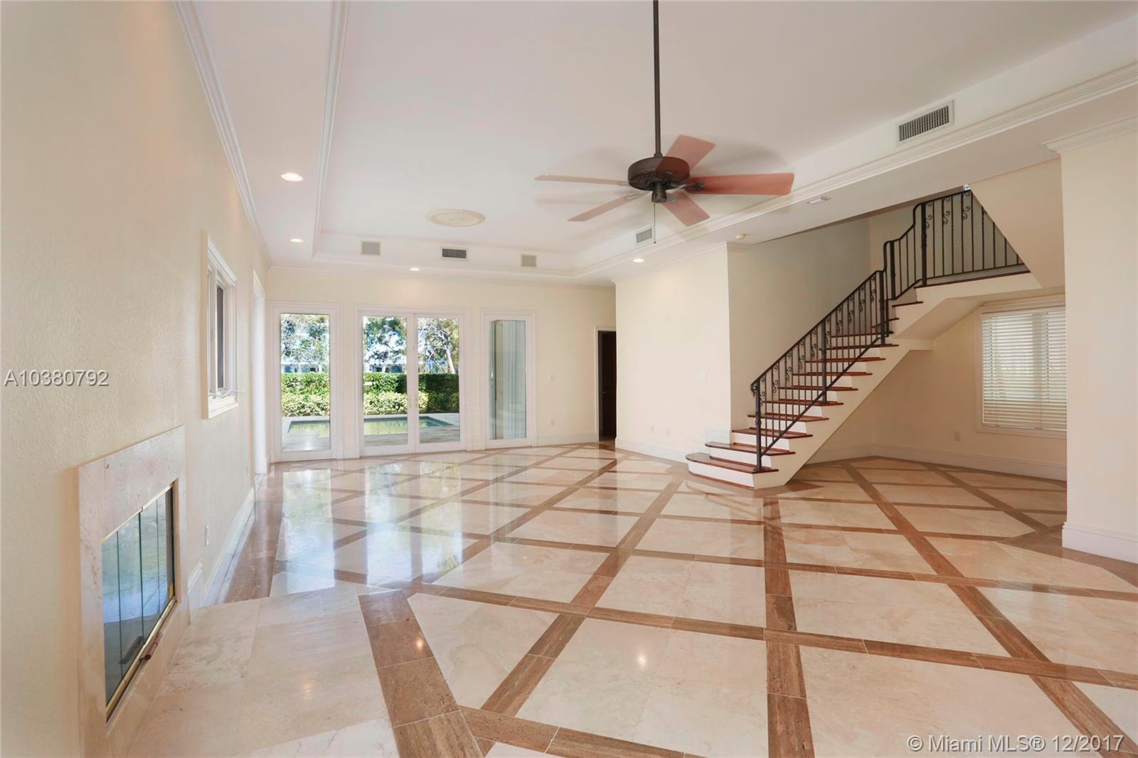14 Turtle Walk Key Biscayne, FL 33149 - Photo 4 of 27