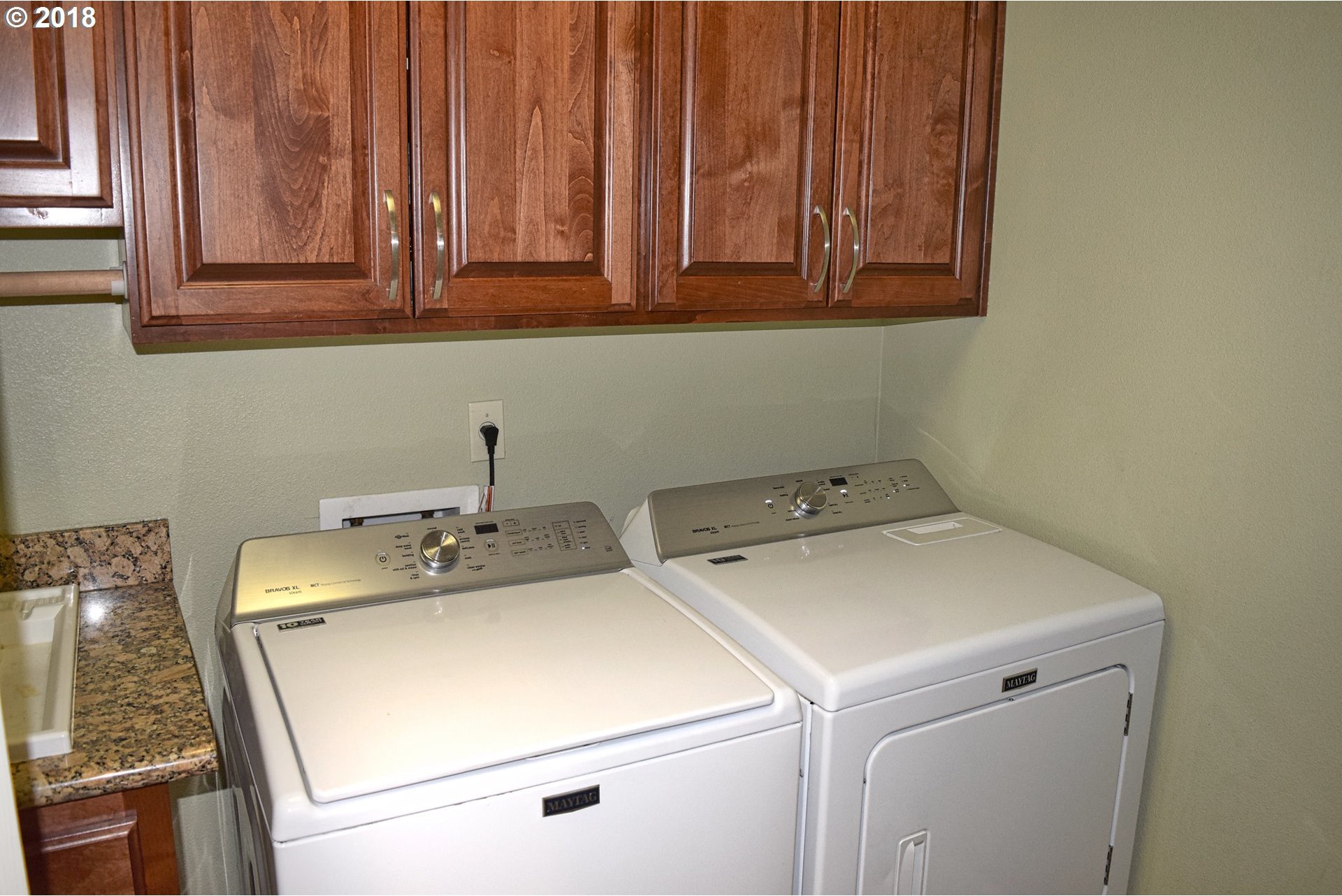 8059 Suffolk Road Northeast Salem, OR 97303 - Photo 17 of 30 Gallery Image 17