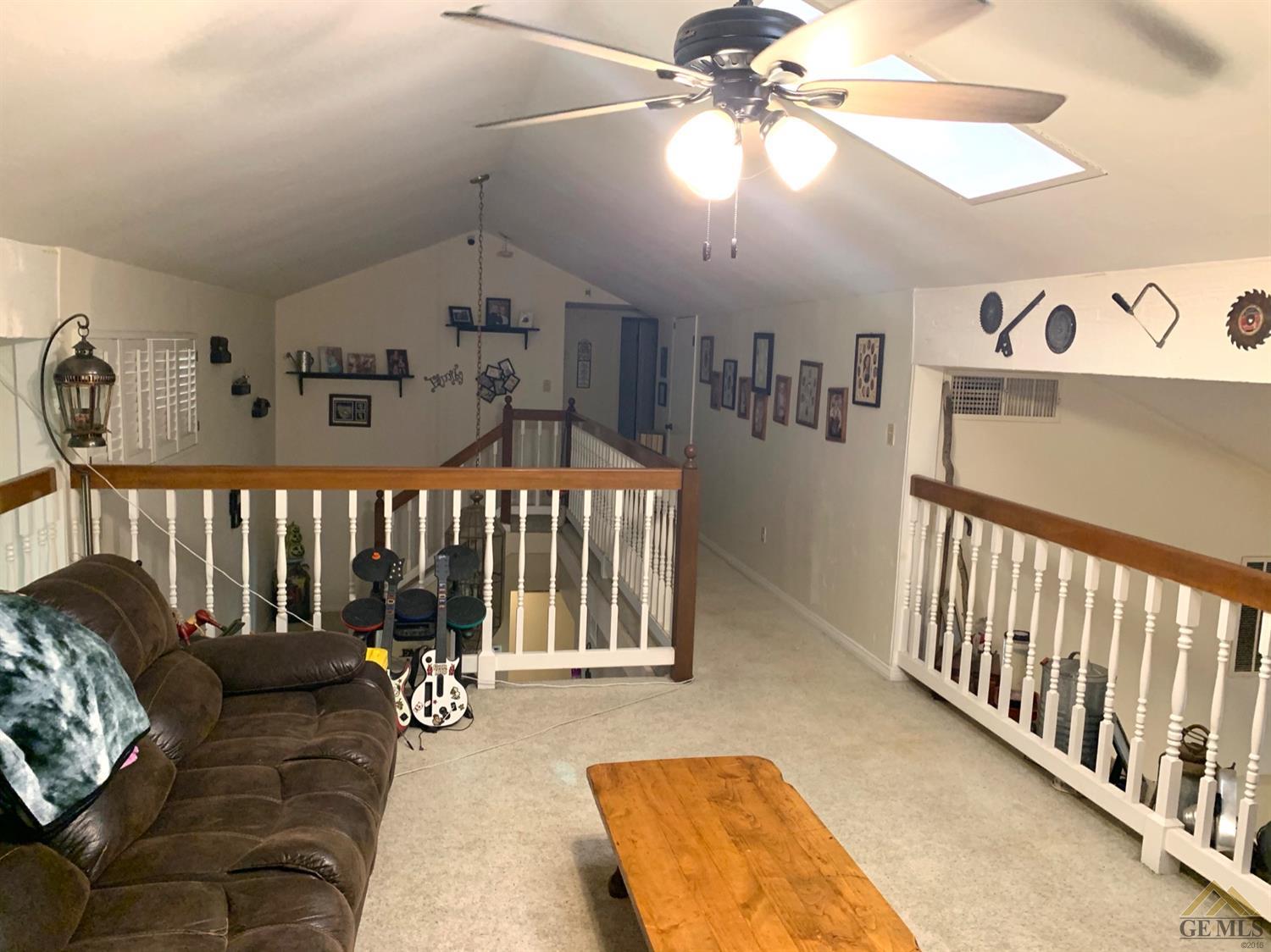 2000 Ashe Road, Unit 1 Bakersfield, CA 93309 - Photo 5 of 11