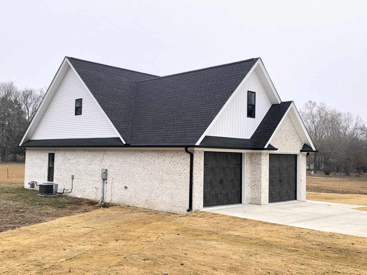 150 Rb Drive Drive Savannah, TN 38372 - Photo 3 of 20