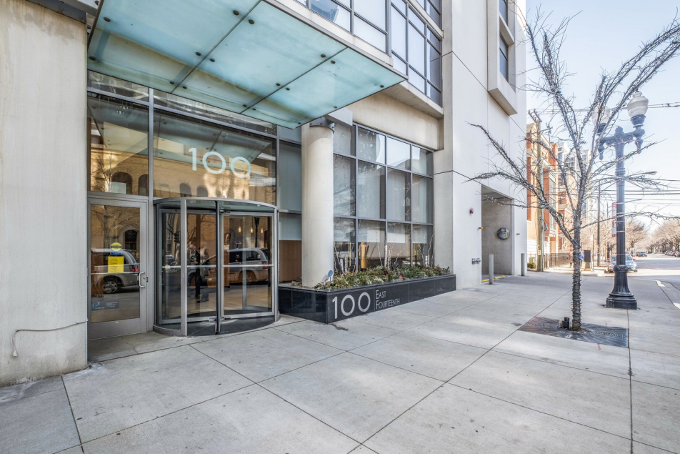 100 E 14th St, Chicago, IL 60605 - Photo 5 of 31