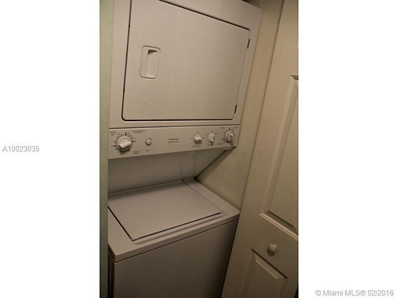 185 Southwest 7th Street, Unit 3306 Miami, FL 33130 - Photo 11 of 28