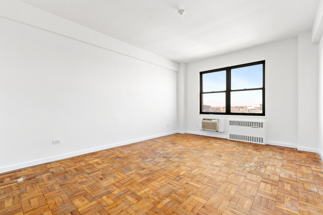 303 Beverley Road, Unit 7H Brooklyn, NY 11218 - Photo 8 of 12