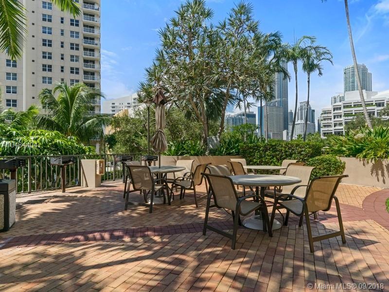 520 Brickell Key Drive, Unit A1007 Miami, FL 33131 - Photo 24 of 26