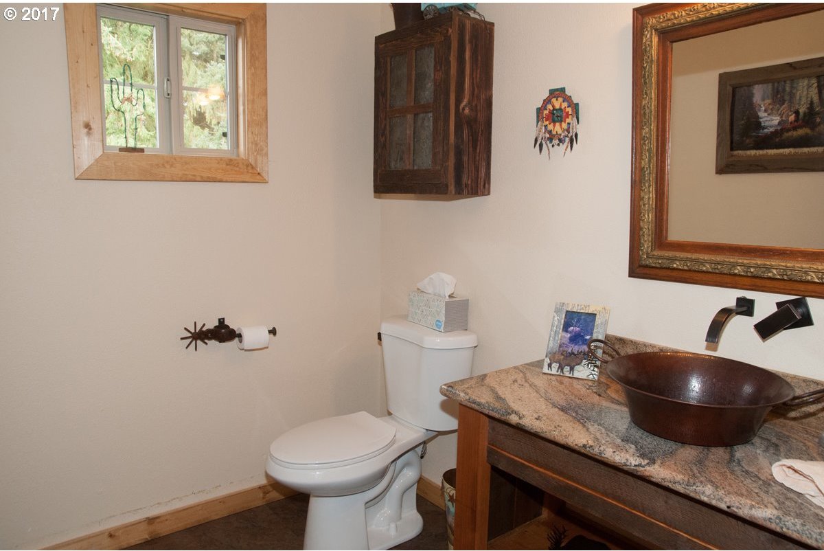 4505 Raybell Road Northeast St. Paul, OR 97137 - Photo 11 of 32 Gallery Image 11