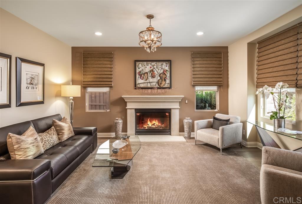 698 Normandy Road Encinitas, CA 92024 - Photo 2 of 25