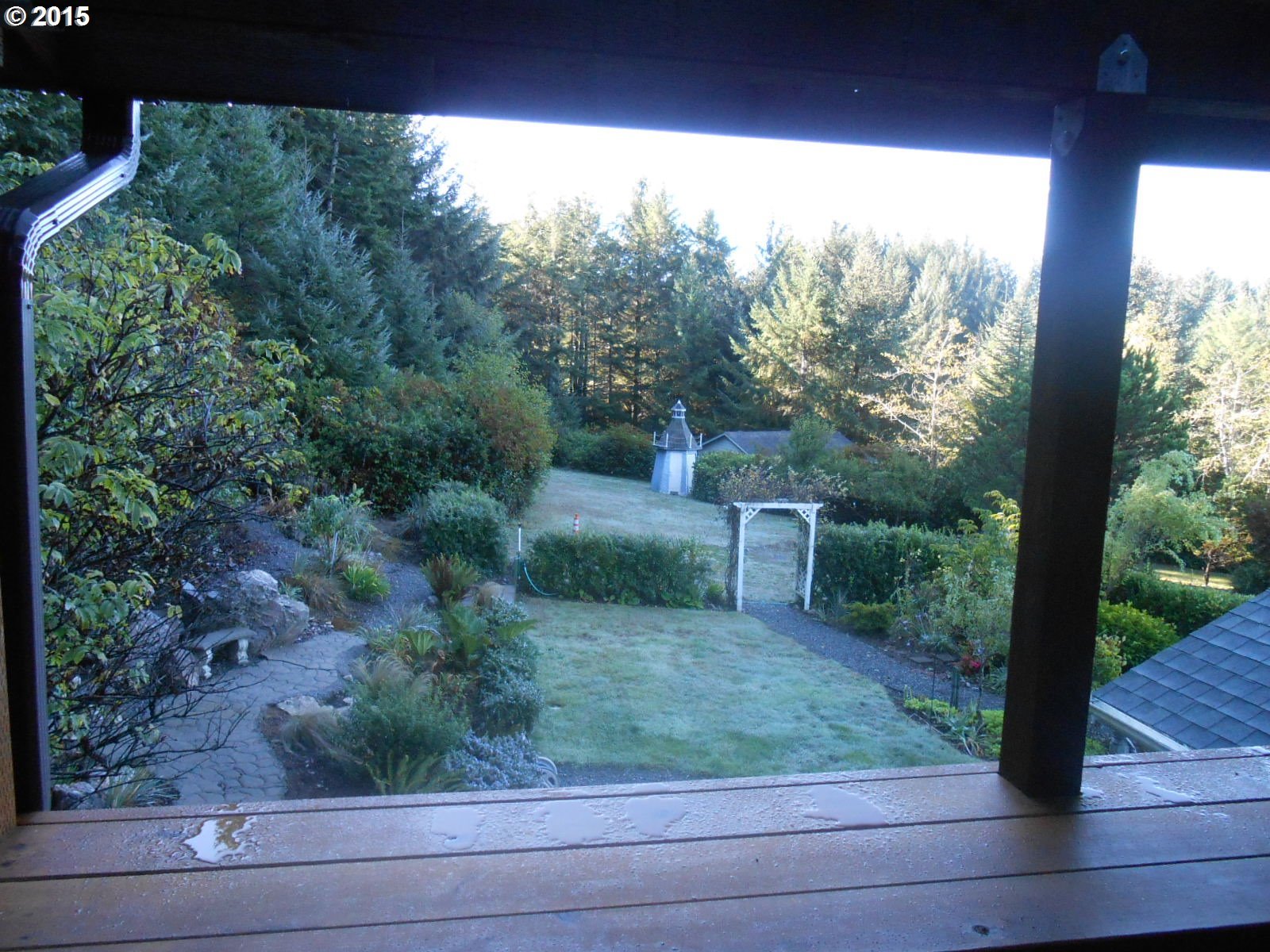 95820 Sundown Road Brookings, OR 97415 - Photo 7 of 32