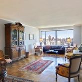 $1,950,000 | 203 East 72nd Street, Unit 22D | Lenox Hill