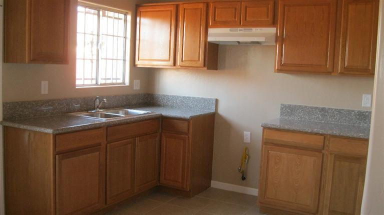 806 Haley Street Bakersfield, CA 93307 - Photo 7 of 10