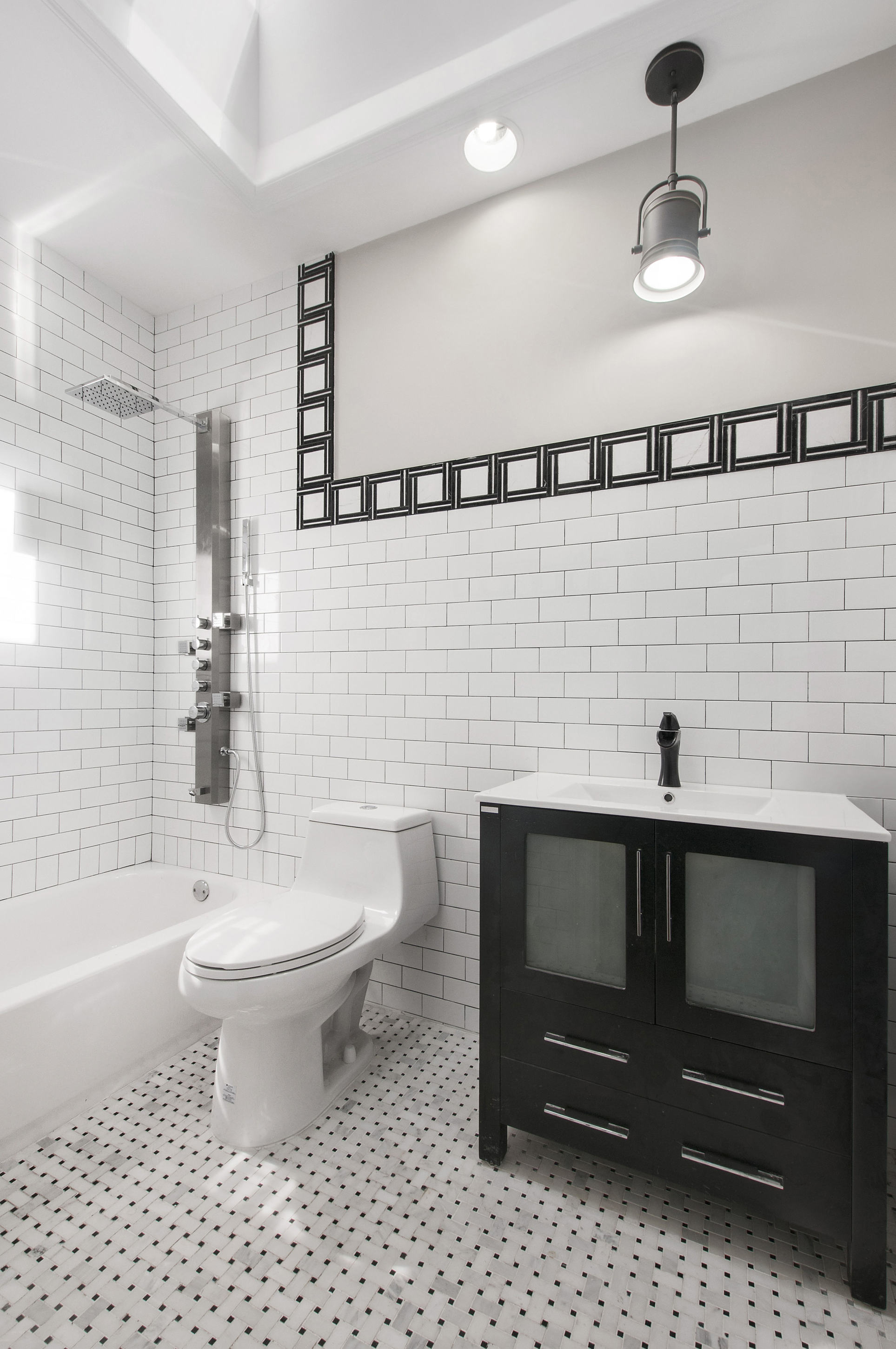 662 Chauncey Street, Unit TW Brooklyn, NY 11207 - Photo 5 of 7