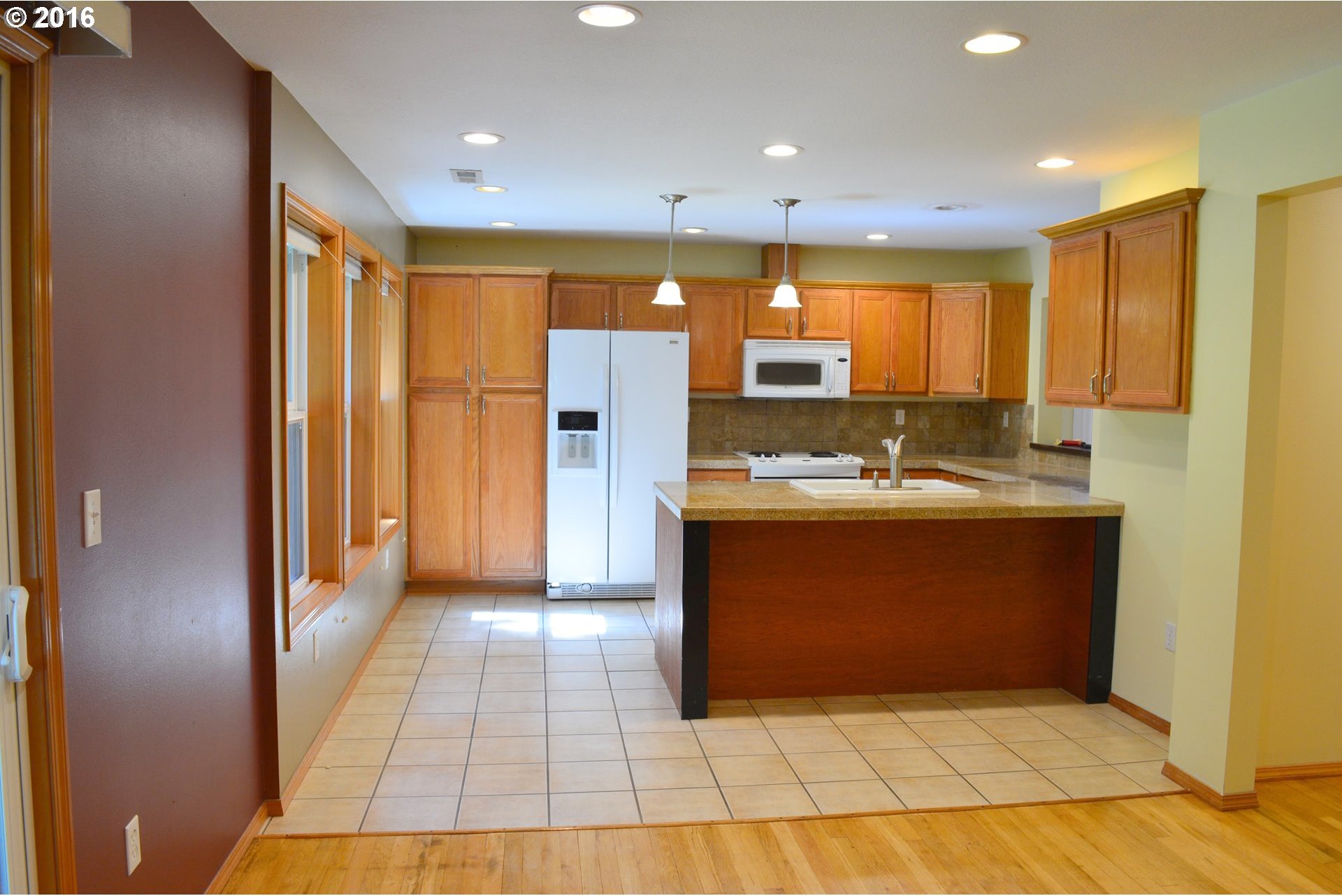 13980 Southwest Butner Road Beaverton, OR 97006 - Photo 11 of 31 Gallery Image 11