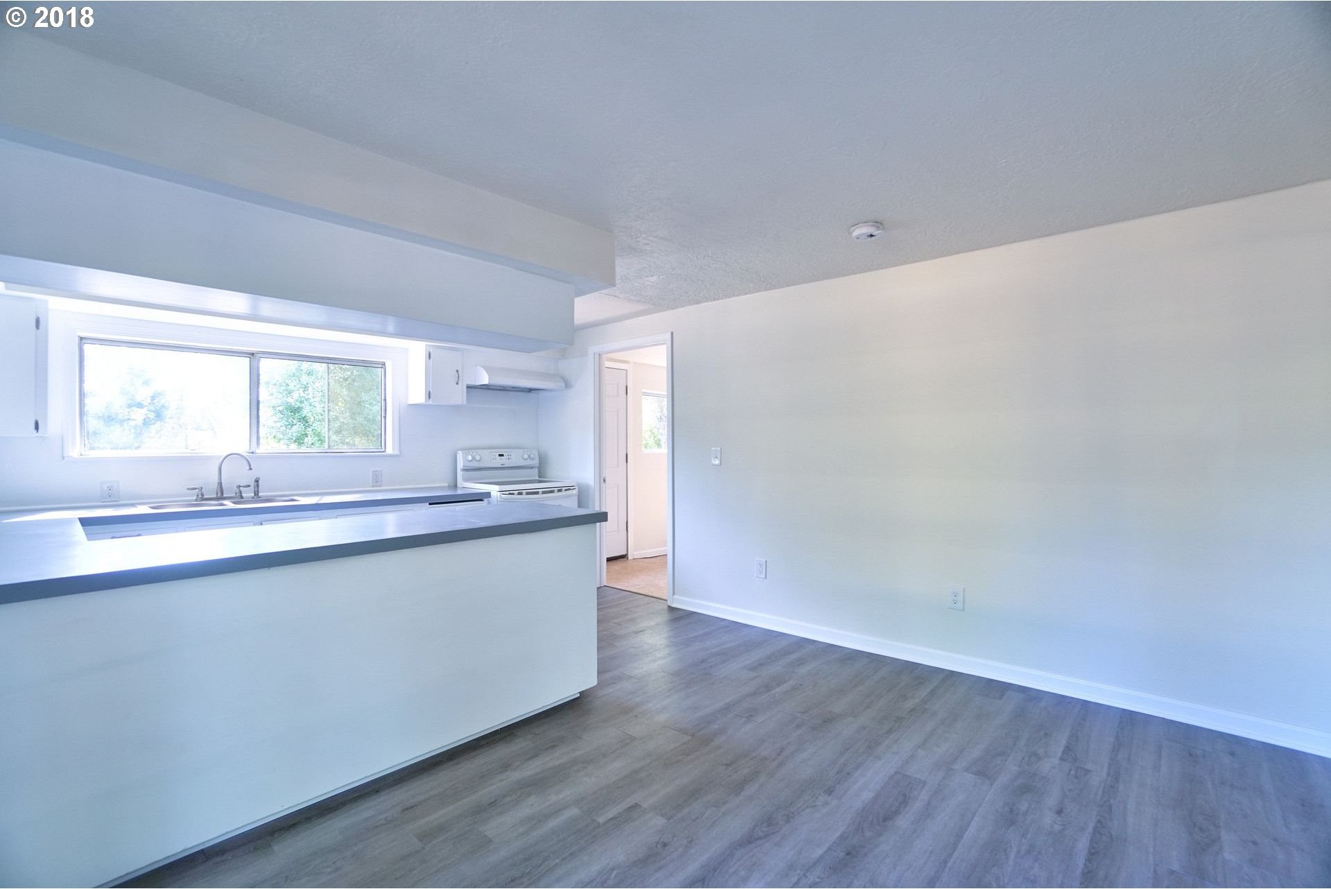 22920 Southwest Riggs Road Beaverton, OR 97078 - Photo 12 of 32