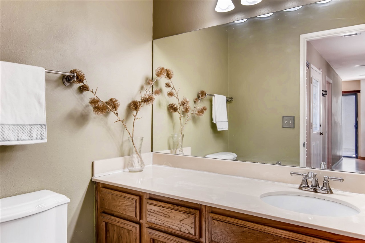 902 Ball Avenue Escondido, CA 92026 - Photo 11 of 25