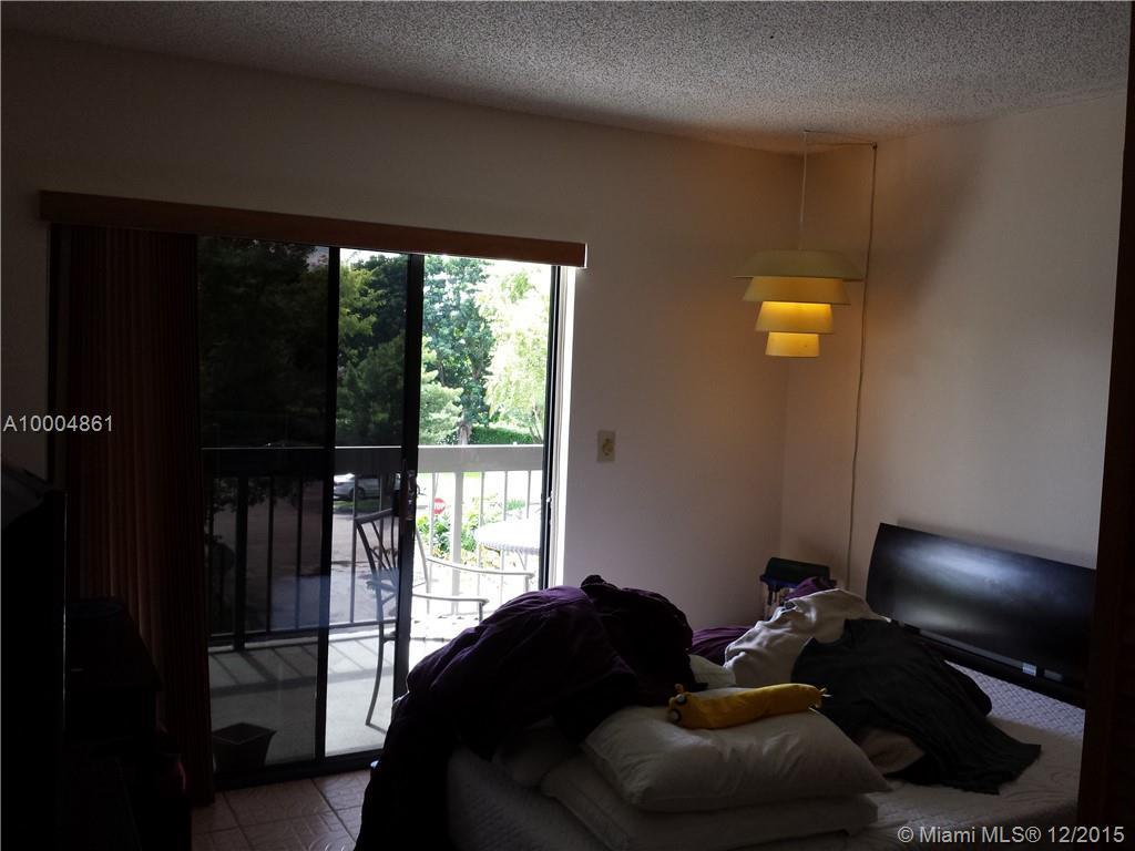 8820 Southwest 132nd Place, Unit 301DS Miami, FL 33186 - Photo 5 of 13