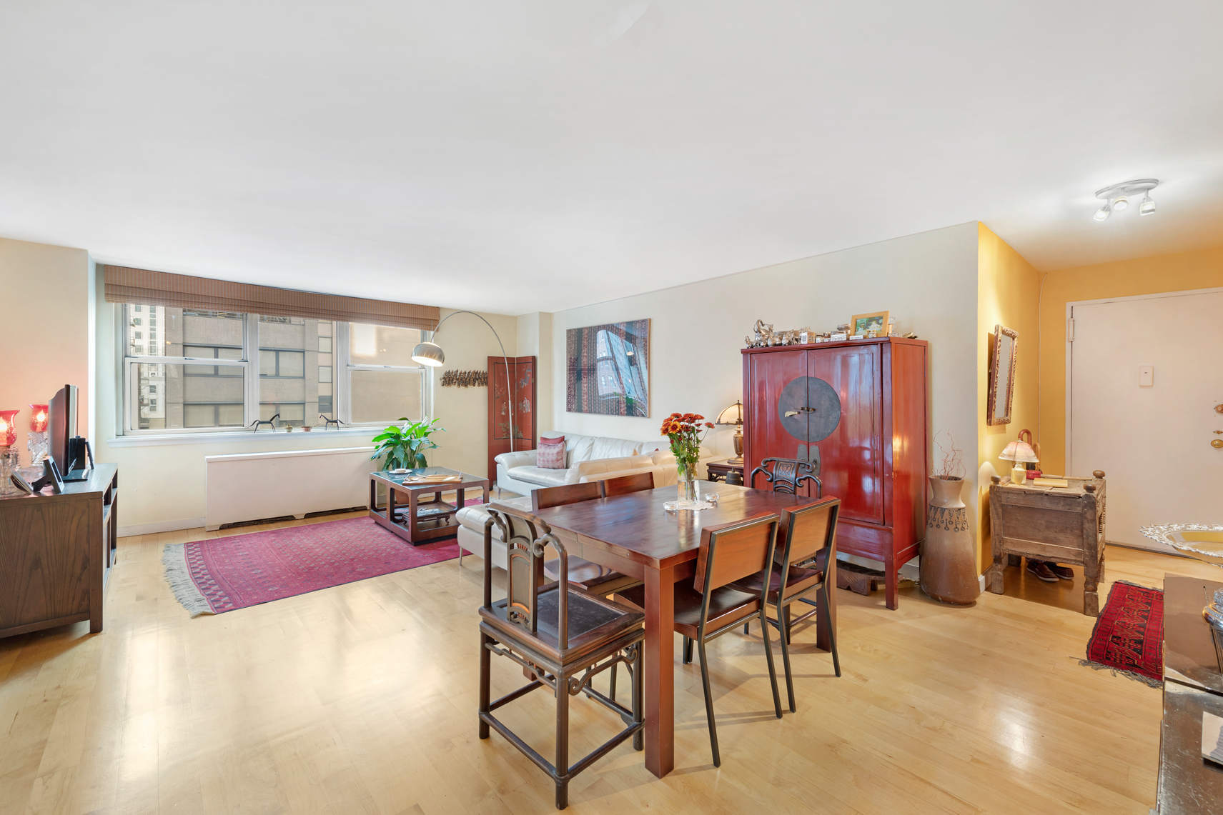 200 East 58th Street, Unit 7H Manhattan, NY 10022 - Photo 1 of 12
