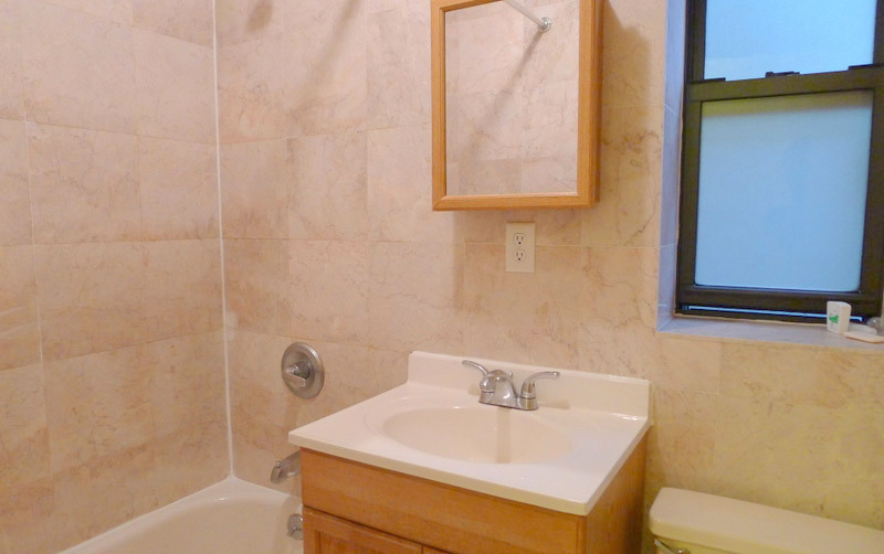 176 Stanton Street, Unit 1A Manhattan, NY 10002 - Photo 2 of 6