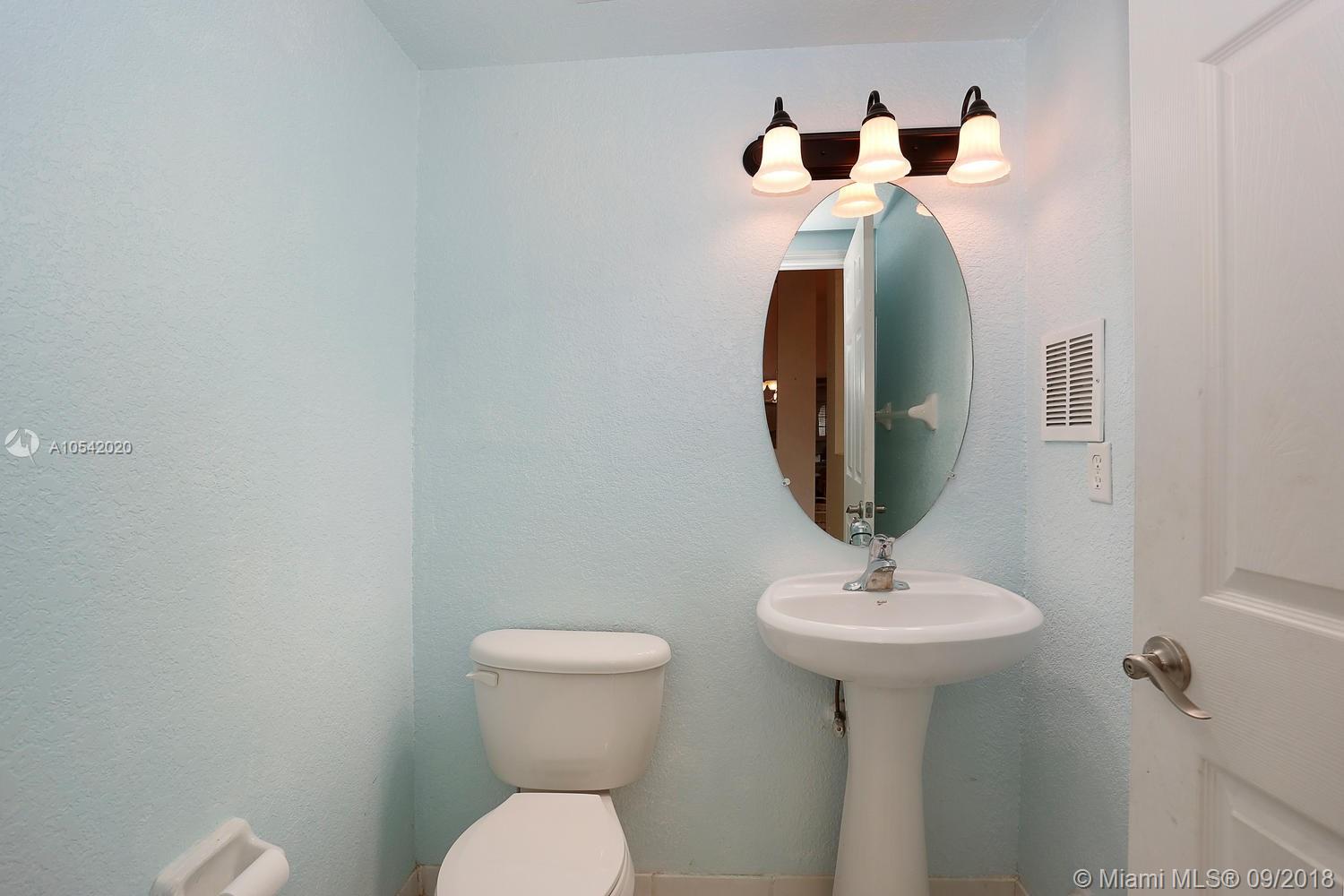 1932 Southeast 23rd Road, Unit 1932 Homestead, FL 33035 - Photo 15 of 21