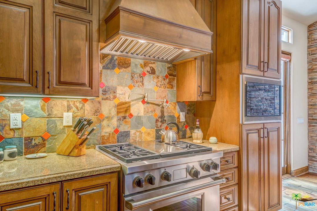 243 South Cahuilla Road Palm Springs, CA 92262 - Photo 18 of 52