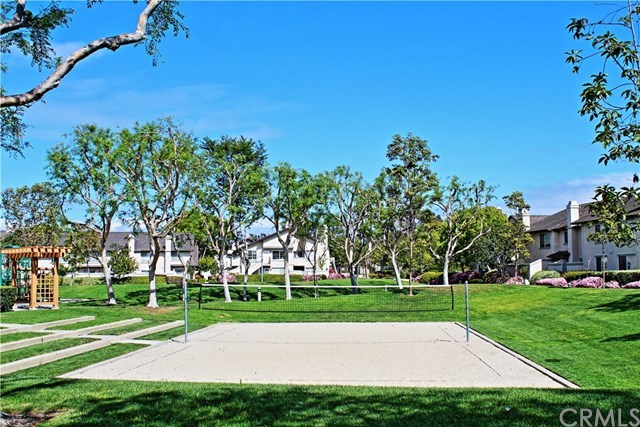 48 Exeter, Unit 1 Irvine, CA 92612 - Photo 12 of 14