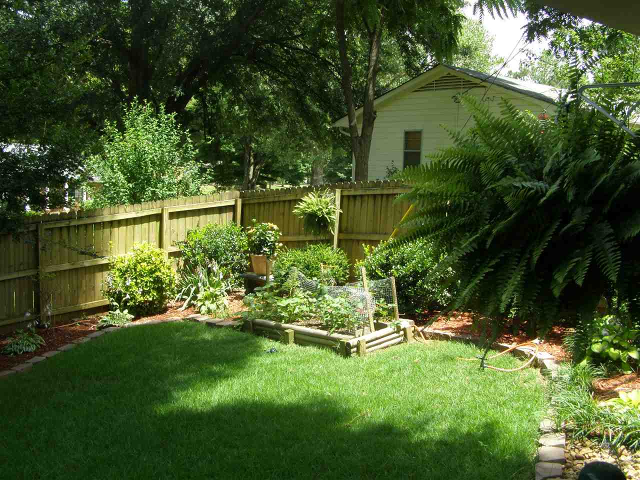 3387 Adrick Road Memphis, TN 38128 - Photo 17 of 24