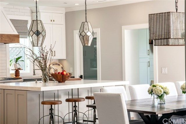 $2,575,000 | 291 Walnut Street, Costa Mesa, CA 92627