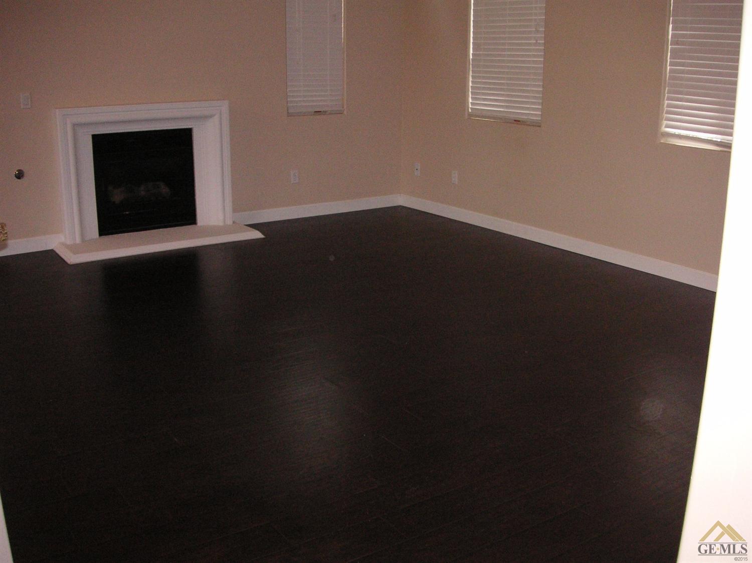 2610 Rising Mist Lane Bakersfield, CA 93313 - Photo 7 of 15 Gallery Image 7