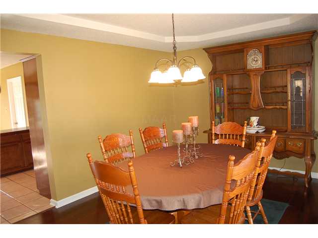 8855 Bazemore Road Memphis, TN 38018 - Photo 11 of 25 Hardwood floors and tray ceilings