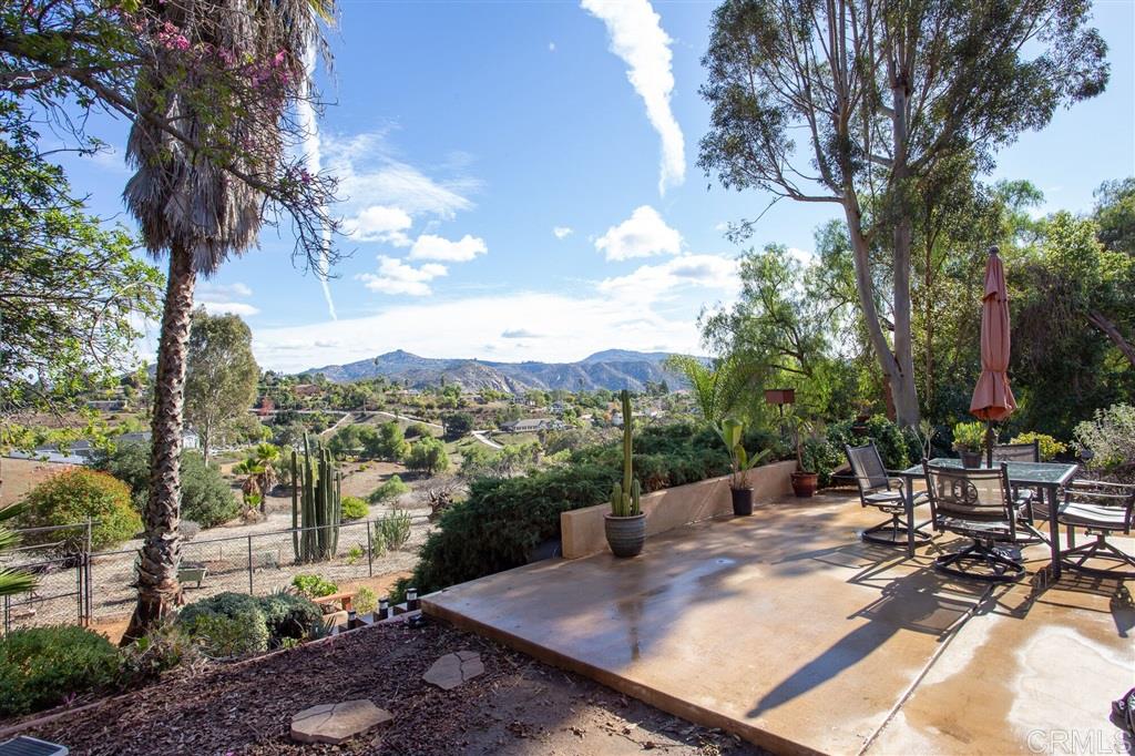 3330 Mary Lane Escondido, CA 92025 - Photo 14 of 17