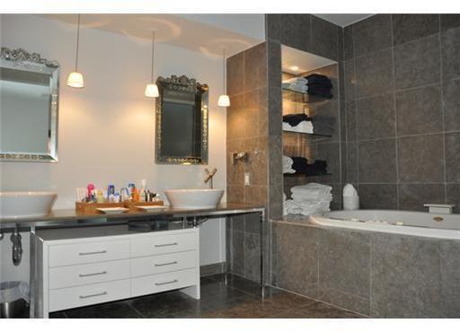 450 Alton Road, Unit 3703 Miami Beach, FL 33139 - Photo 6 of 12