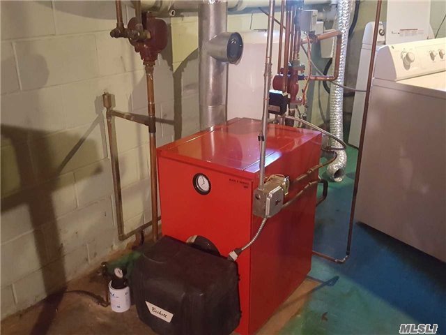 38 First Avenue Central Islip, NY 11722 - Photo 6 of 15