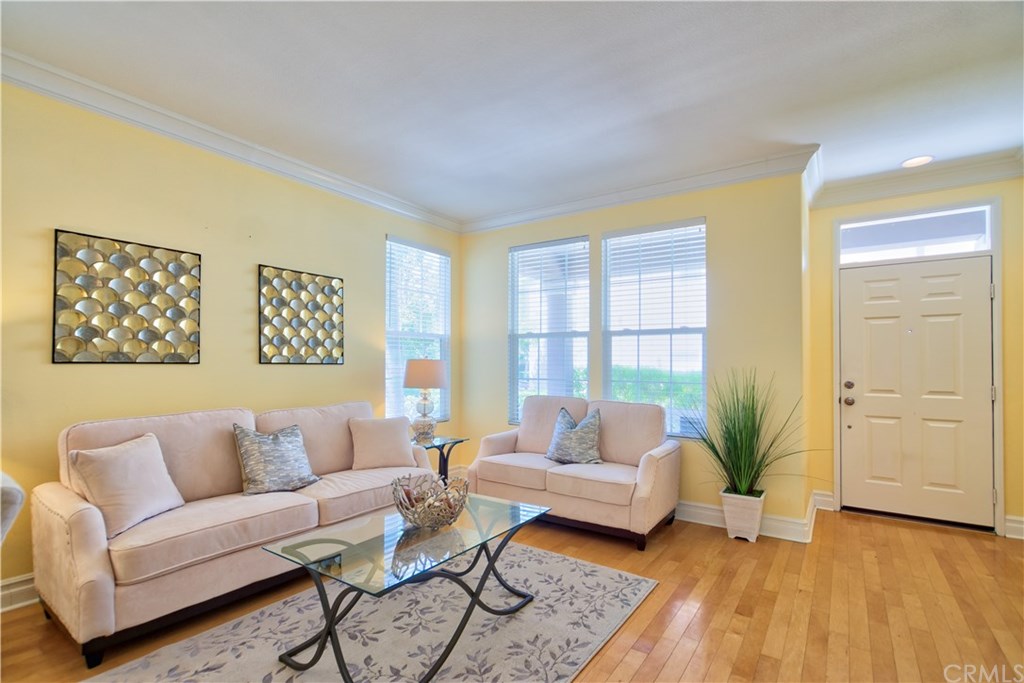 56 Mt Vernon Irvine, CA 92620 - Photo 10 of 44