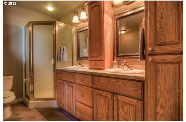 755 Boone Road Southeast Salem, OR 97302 - Photo 13 of 16 Gallery Image 13