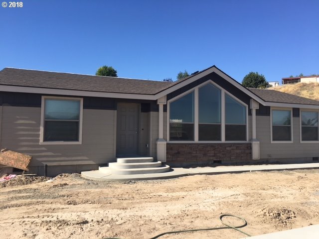 3068 Southwest River View Drive Pendleton, OR 97801 - Photo 2 of 3 Gallery Image 2