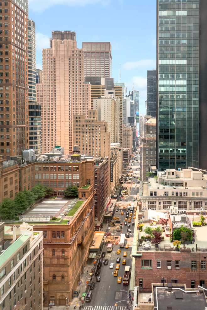 200 Central Park South, Unit 31A Manhattan, NY 10019 - Photo 9 of 12