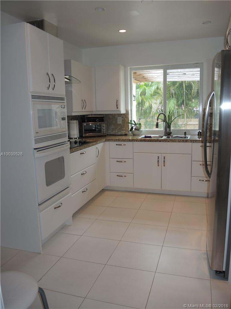 416 Miller Road Coral Gables, FL 33146 - Photo 10 of 32 Gallery Image 10