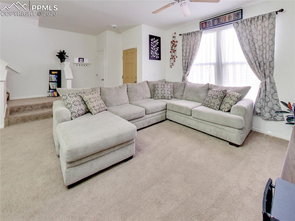 1649 Reilly Grove Colorado Springs, CO 80951 - Photo 6 of 20