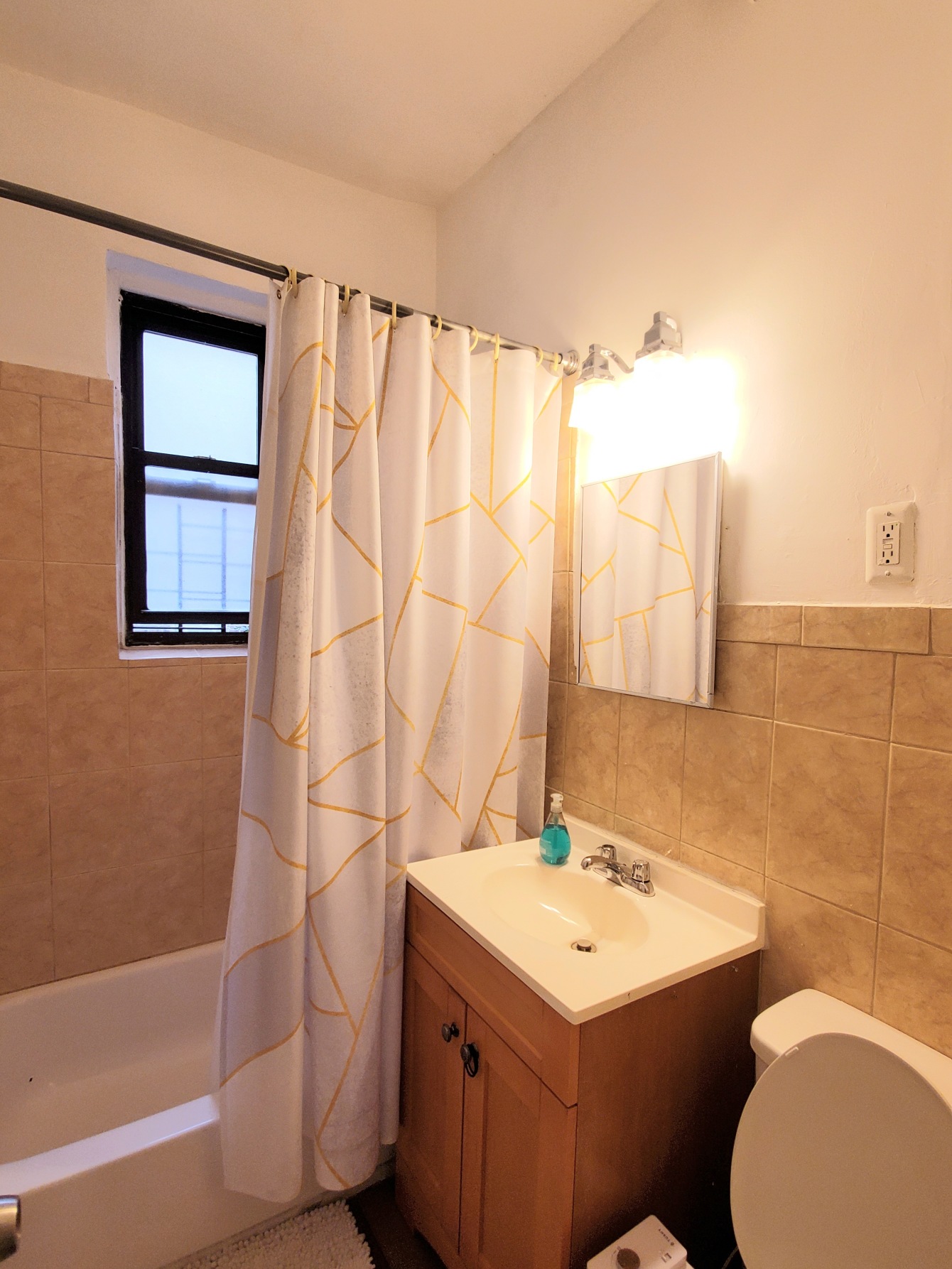 319 West 116th Street, Unit 3A Manhattan, NY 10026 - Photo 6 of 6