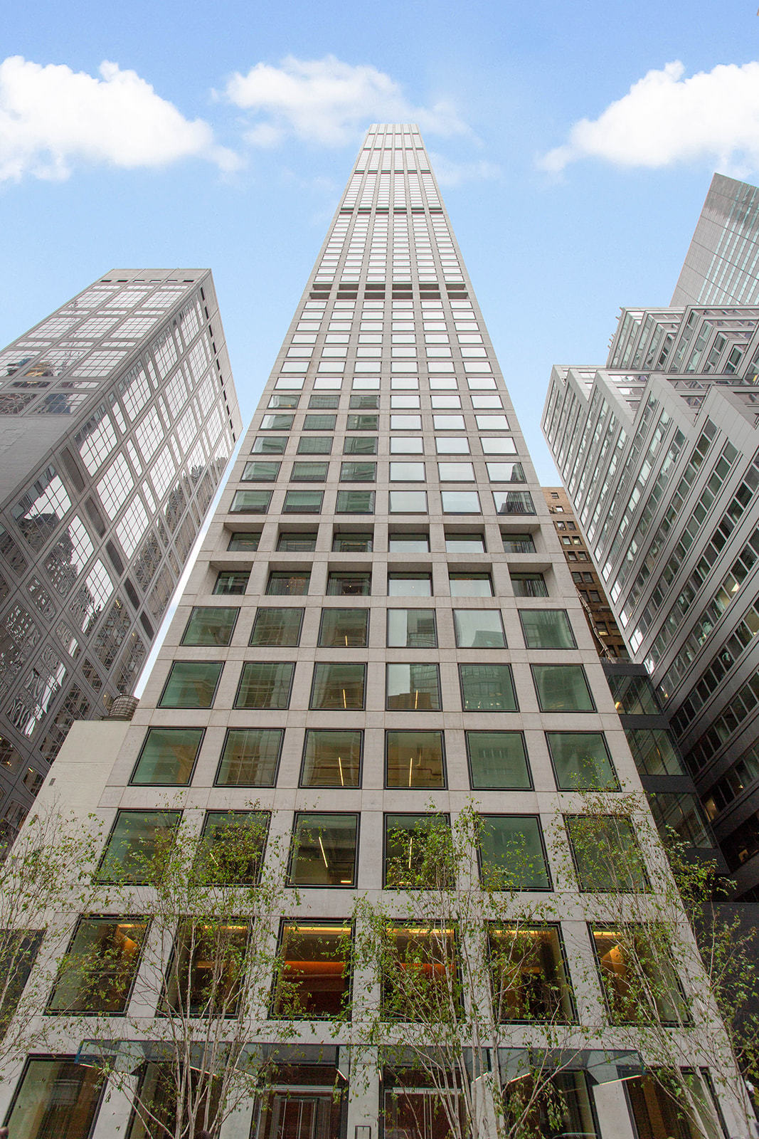 432 Park Avenue, Unit 80A Manhattan, NY 10022 - Photo 24 of 25