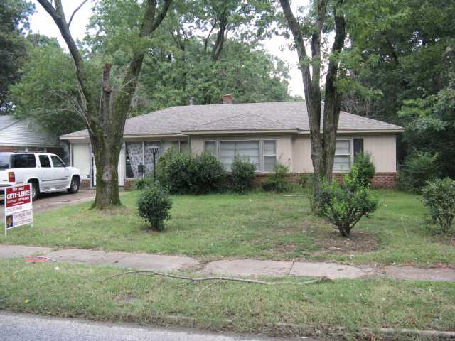 1264 South Perkins Road Memphis, TN 38117 - Photo 2 of 12