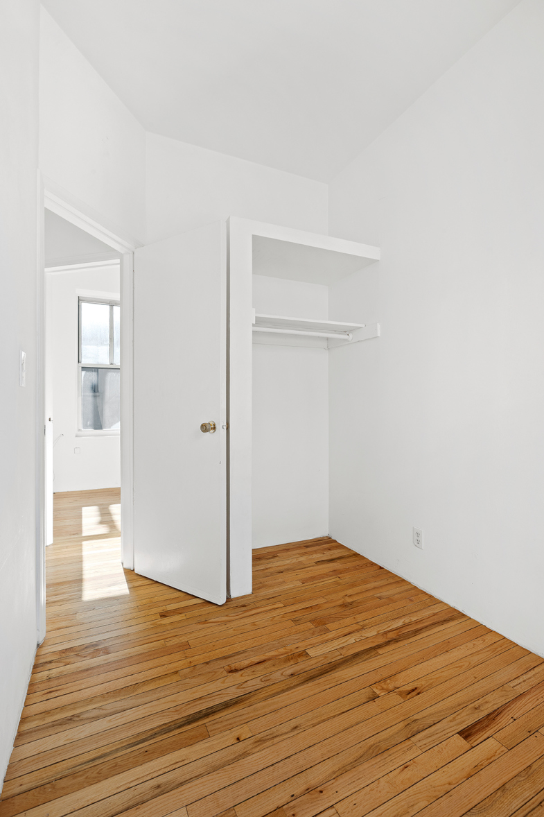 316 Mott Street, Unit 2F Manhattan, NY 10012 - Photo 5 of 8